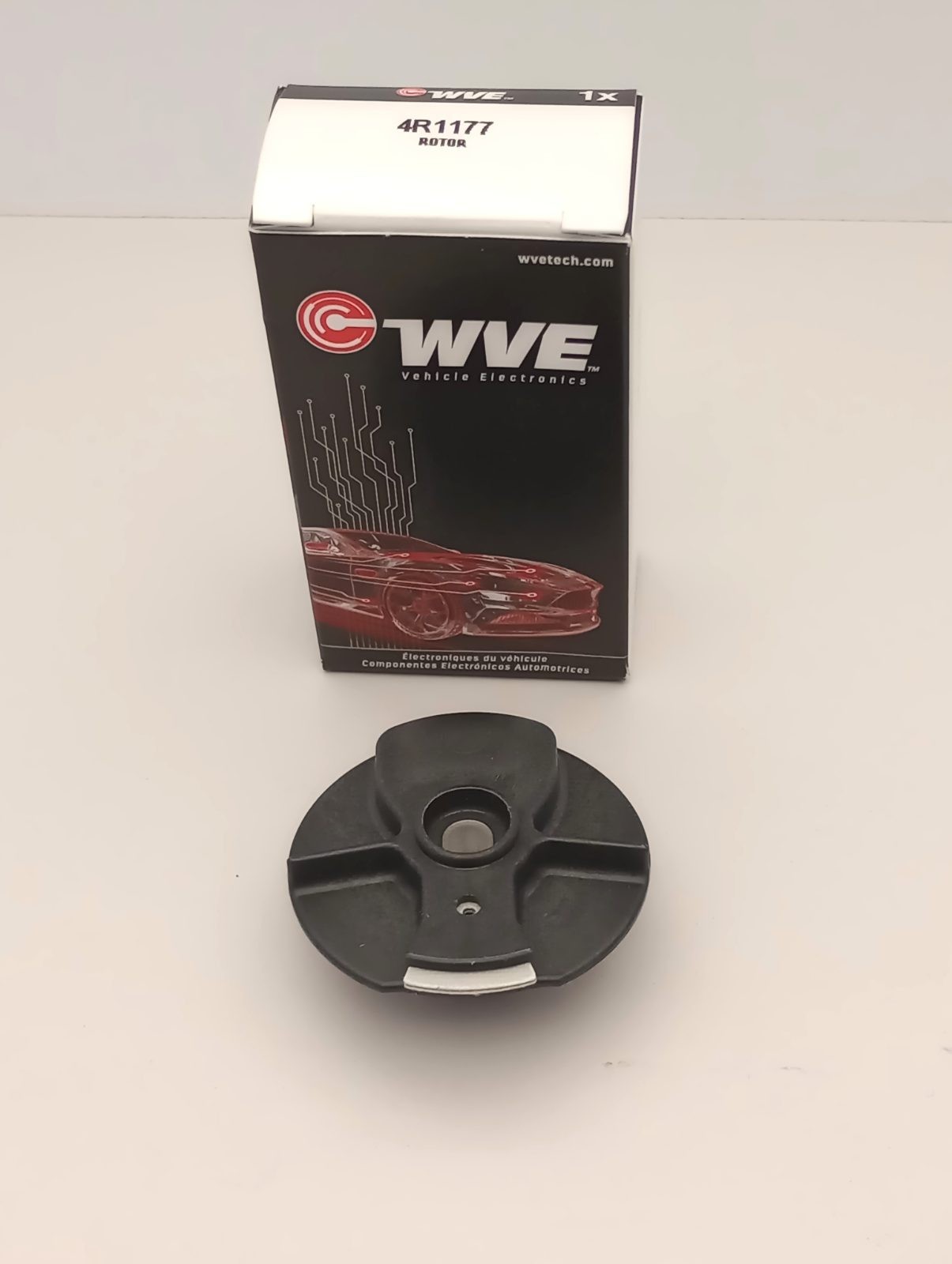 WVE 4R1177 Ignition Distributor Rotor JR152 1737988 30130R08003 06304P72000