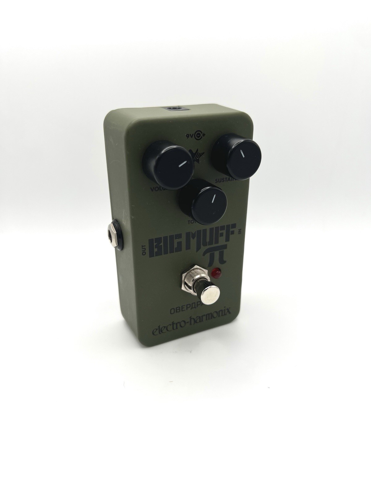 Electro-Harmonix Green Russian Big Muff Fuzz Pedal For Electric Guitar And Bass