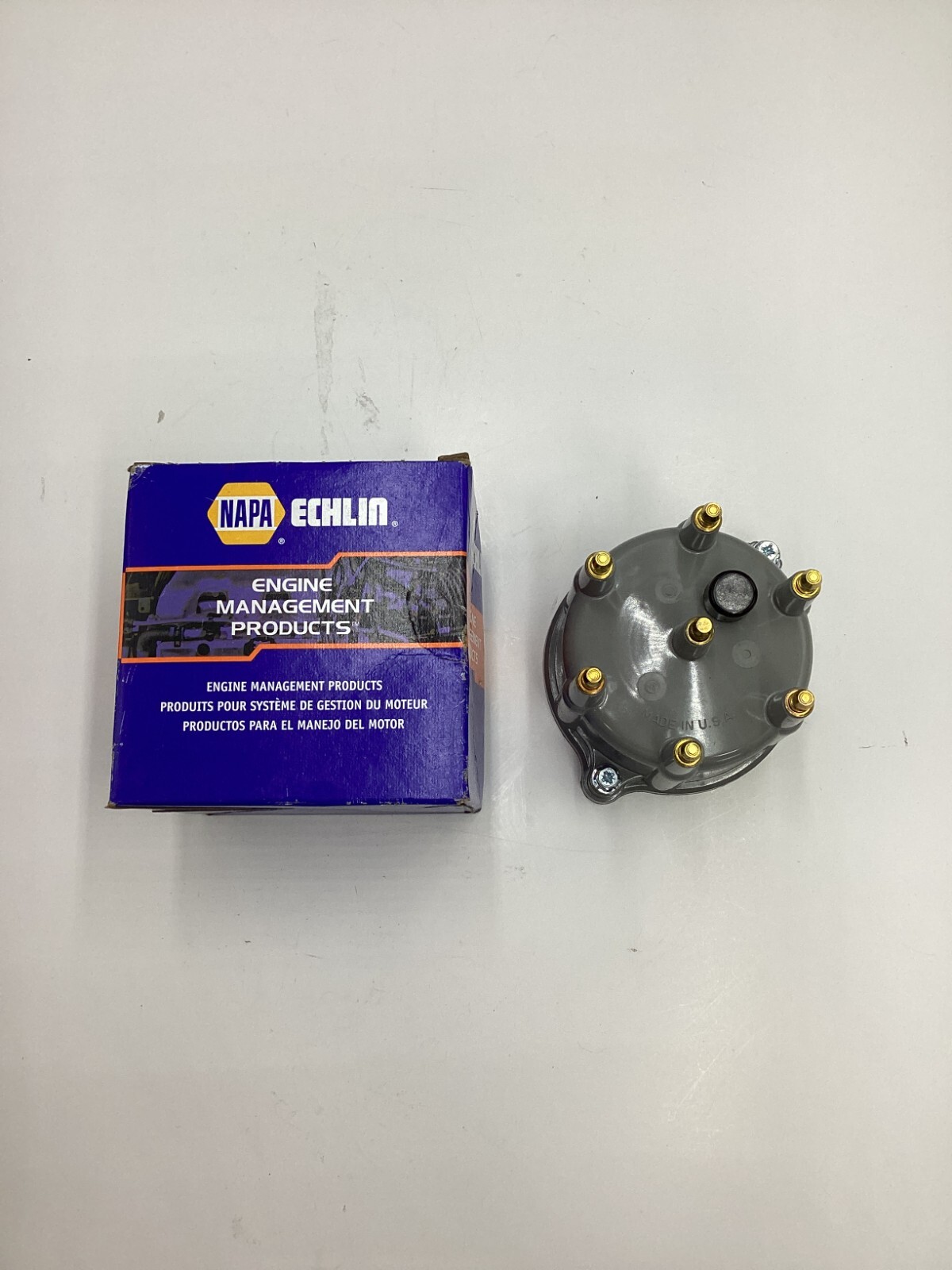 GENUINE Distributor Cap NAPA FA141SB Male