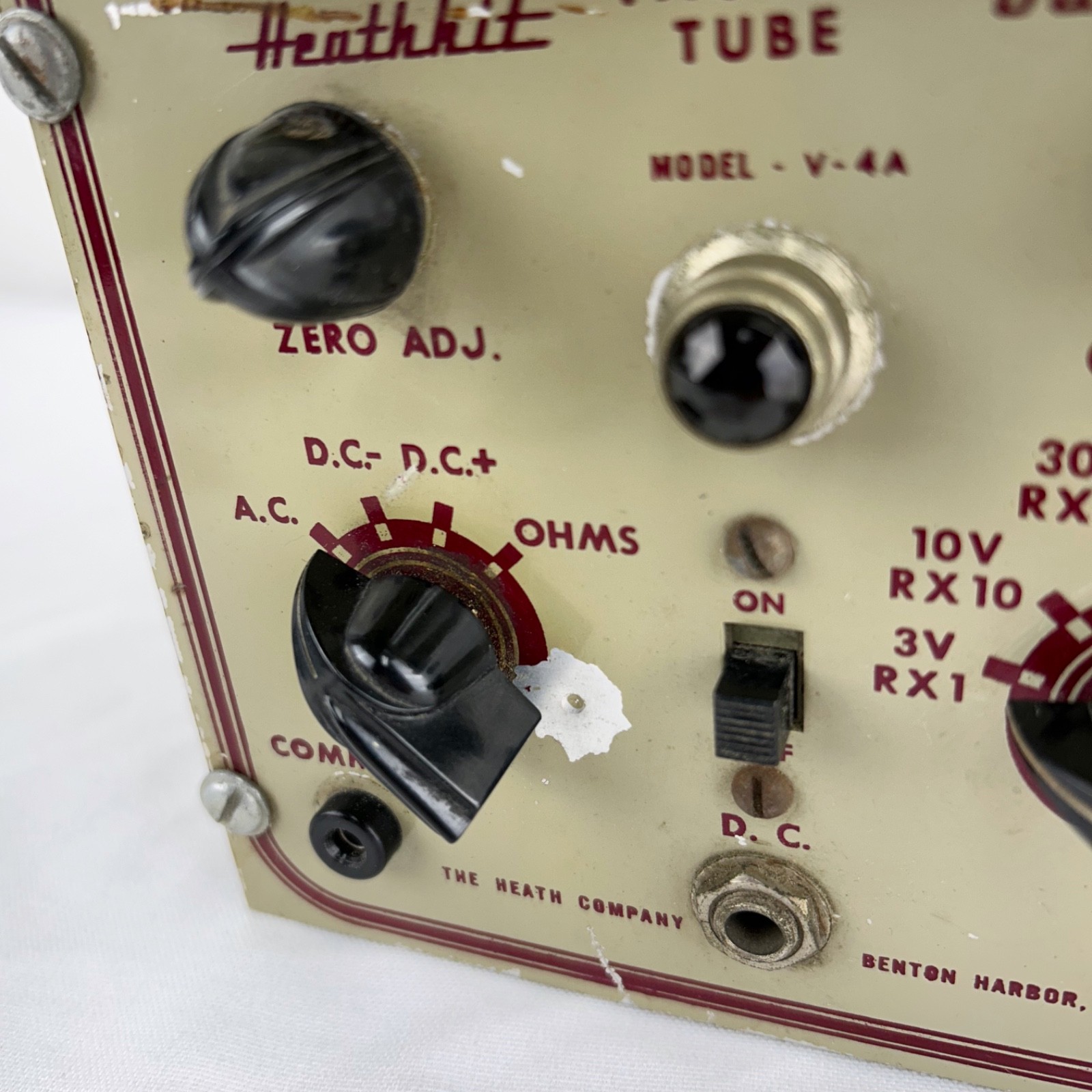 Vintage Heathkit Vacuum Tube Voltmeter Model V-4A - Powers On Untested