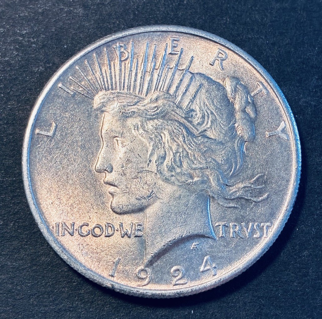 1924 (P) Uncirculated Peace Silver Dollar Nice Color Subtle Toning