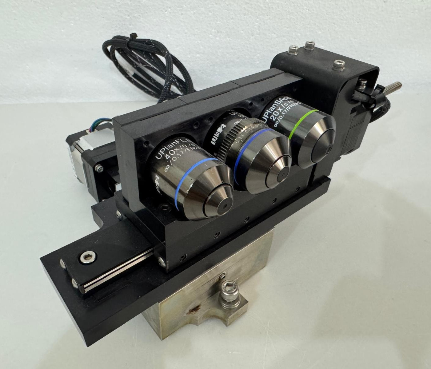 Amnis ImageStream X Motorized Objective Turret Assembly with Olympus UPlanFL N 4