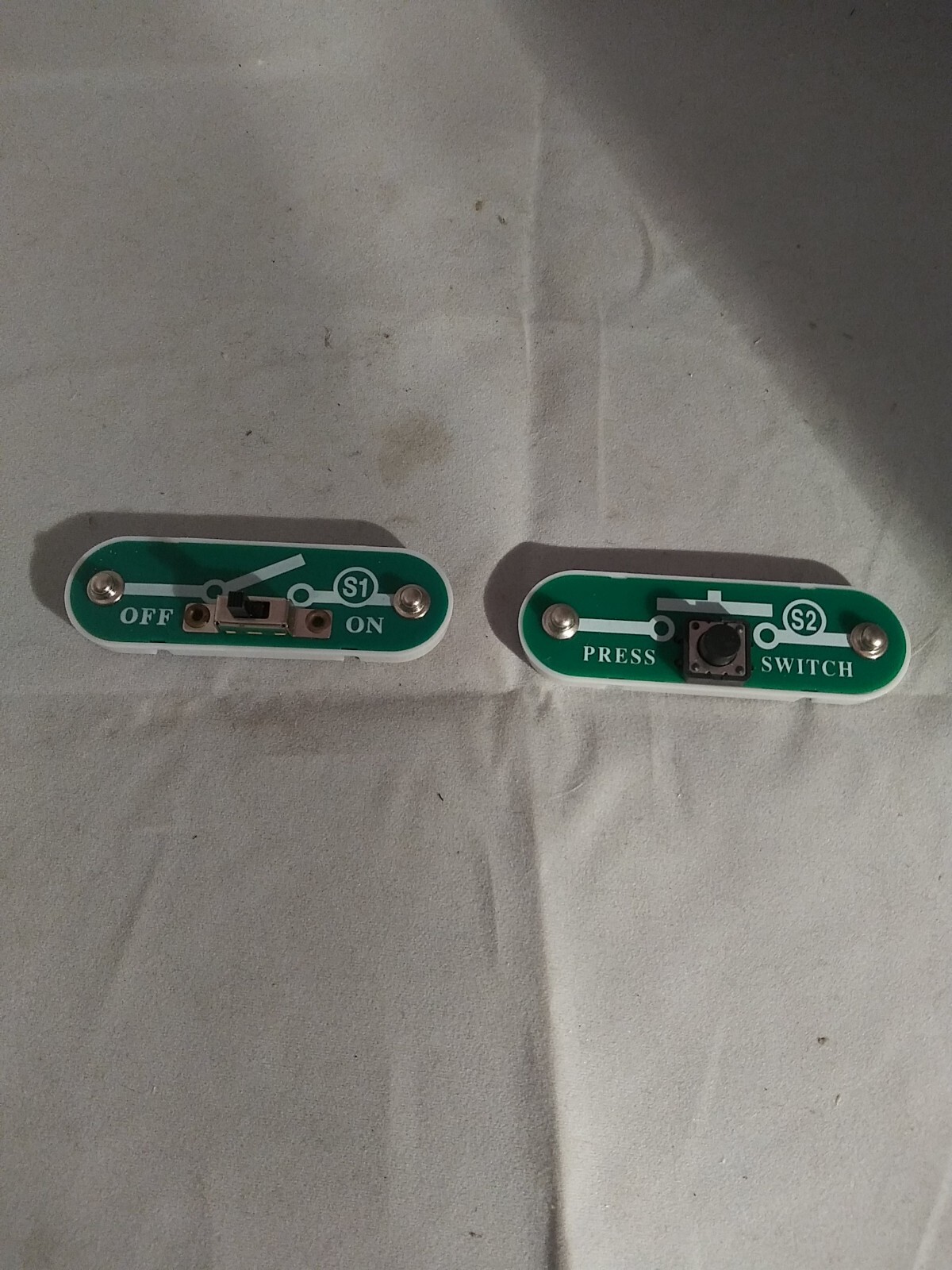 Elenco Snap Circuits  Slide Switch S1 & Press Switch S2 ..Preowned