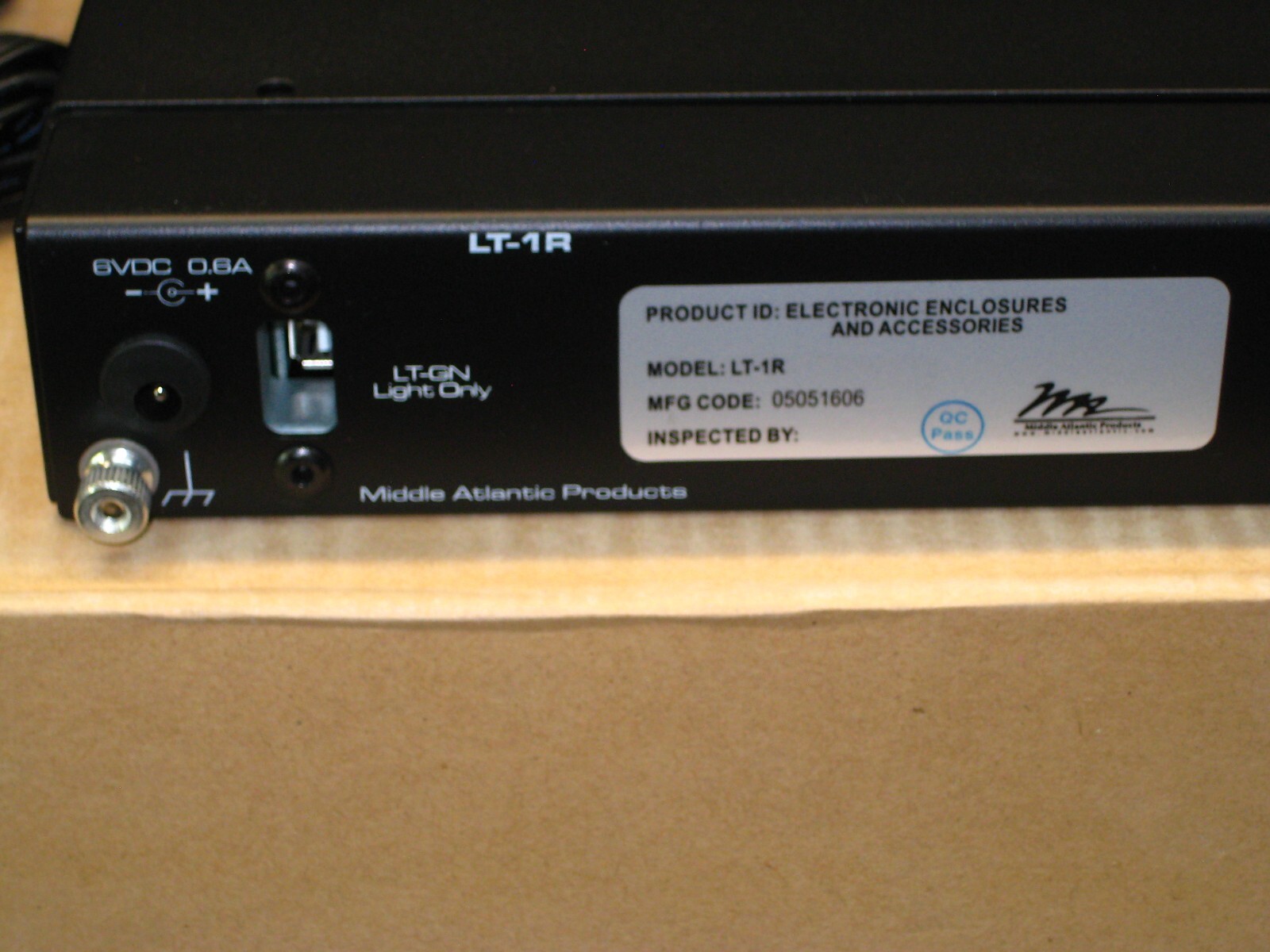 Middle Atlantic Products Rack Light Model LT-1R w/Dimmer - New