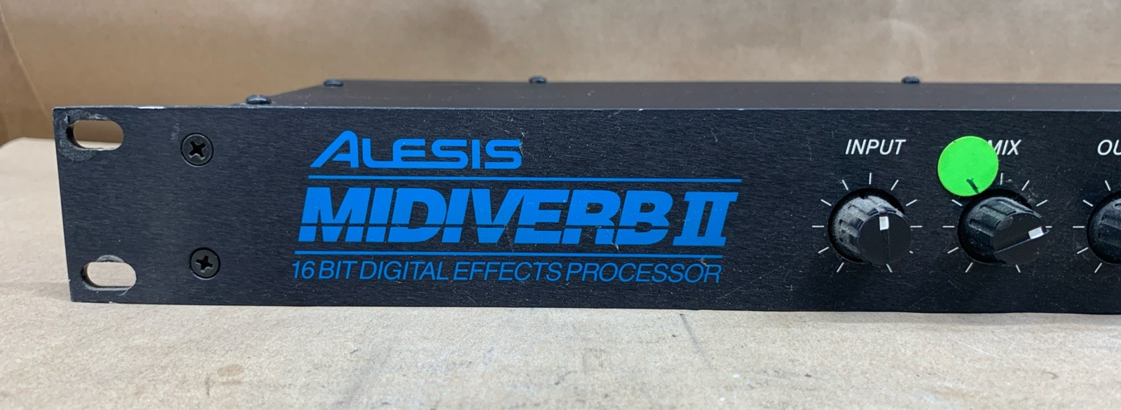 ALESIS MIDIVERB II 16 Bit Digital Effects Processor No Adapter- TESTED WORKING