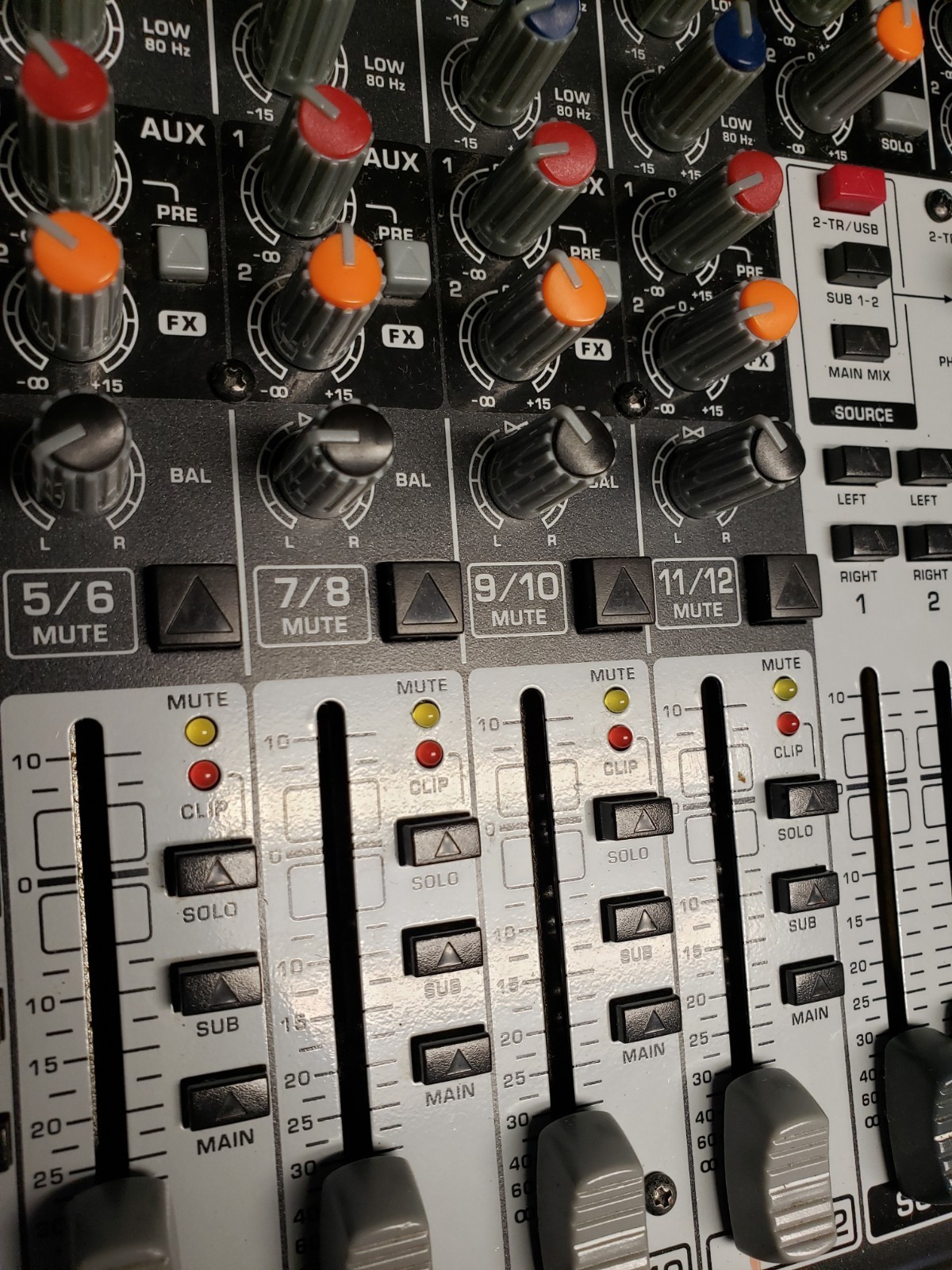Read Tested Behringer Xenyx X1622USB Multi-FX Processor USB Audio Interface