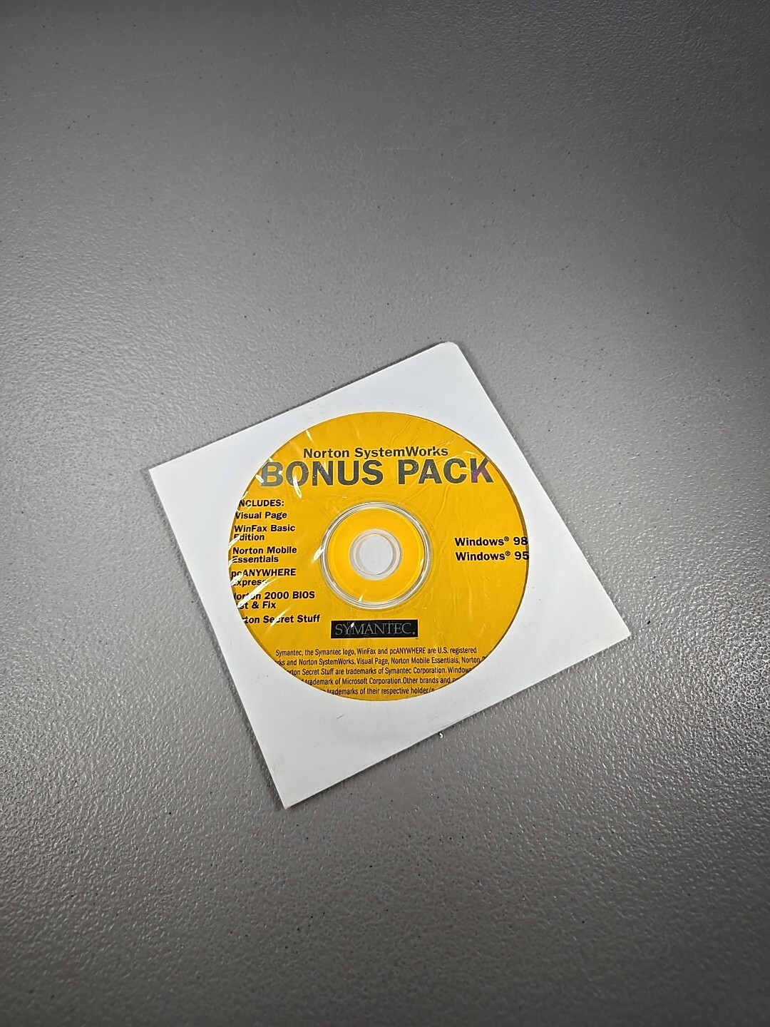 Norton SystemWorks Bonus Pack by Symantec Windows 98 & 95