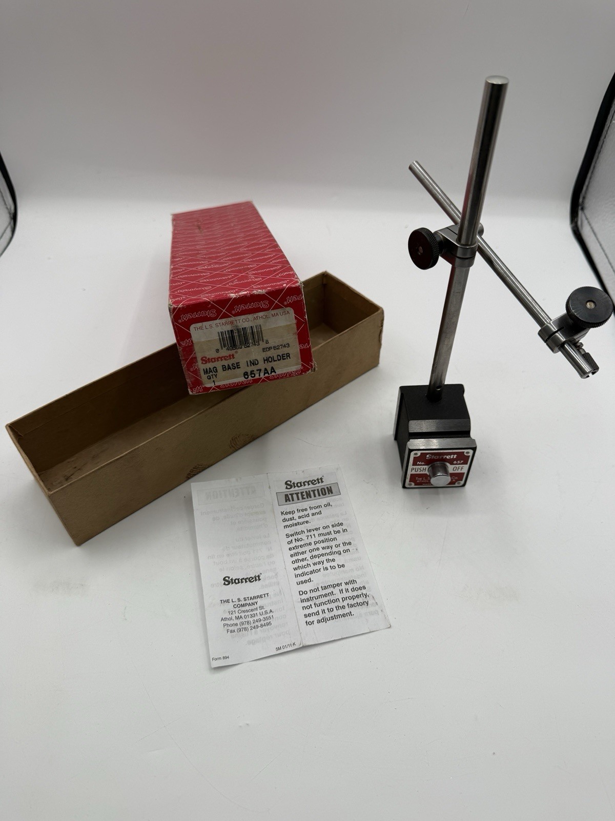 Starrett No. 657AA magnetic base - Made in the U.S.A.- 657 In Box Very Nice Look