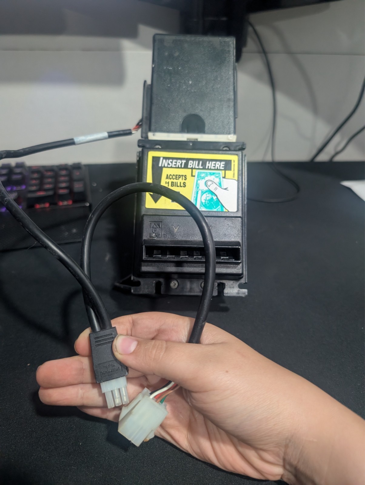 Mars Mei AE 2651 U5E 115VAC Bill Acceptor & Money Validator for Vending & Arcade