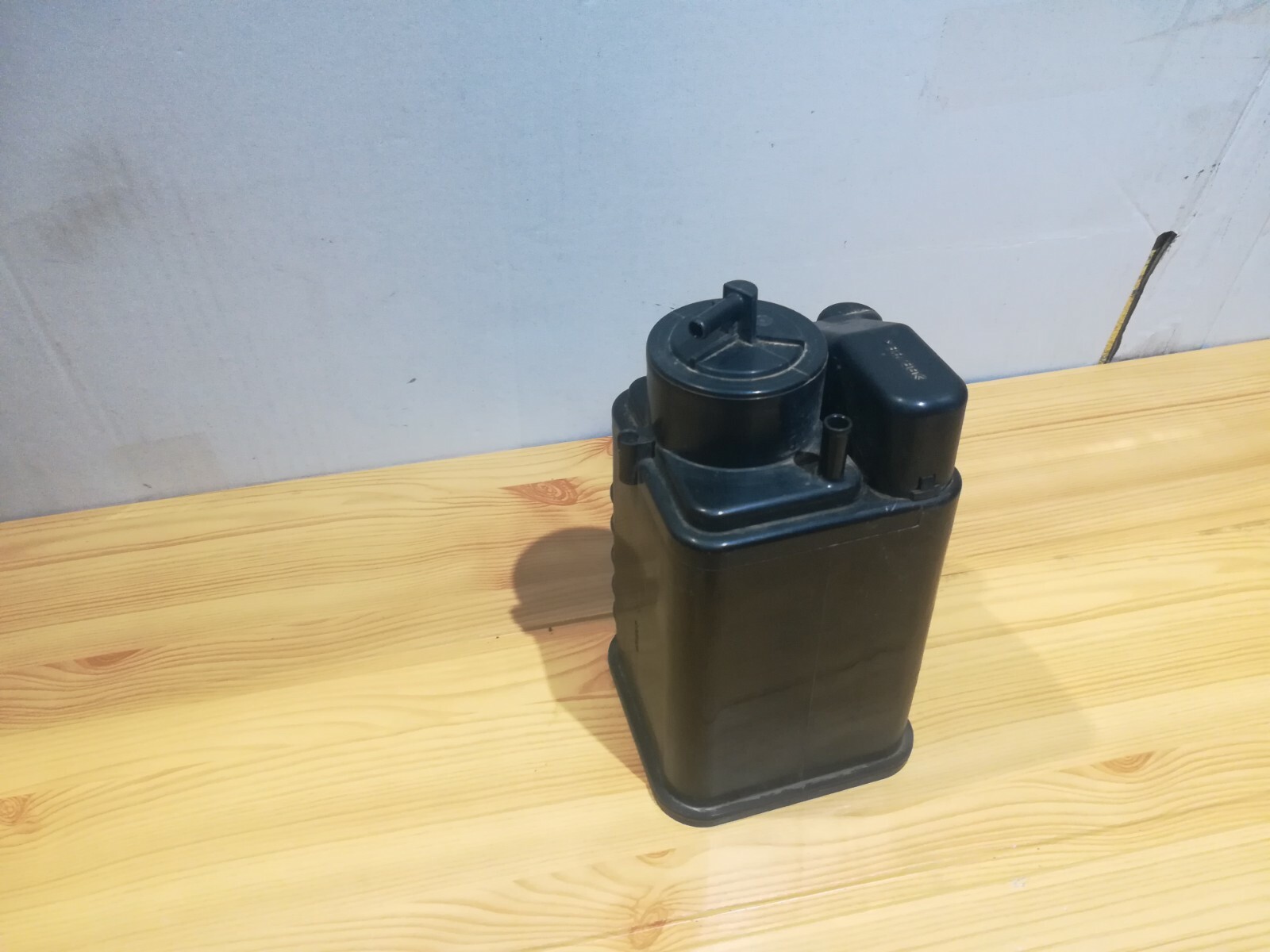 Toyota Corolla Verso Activated Carbon Filter 1.4 1.8 VVTI 77704-12490 2004