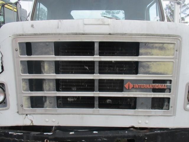 For 1987 INTERNATIONAL 2275 GRILLE ,  GA