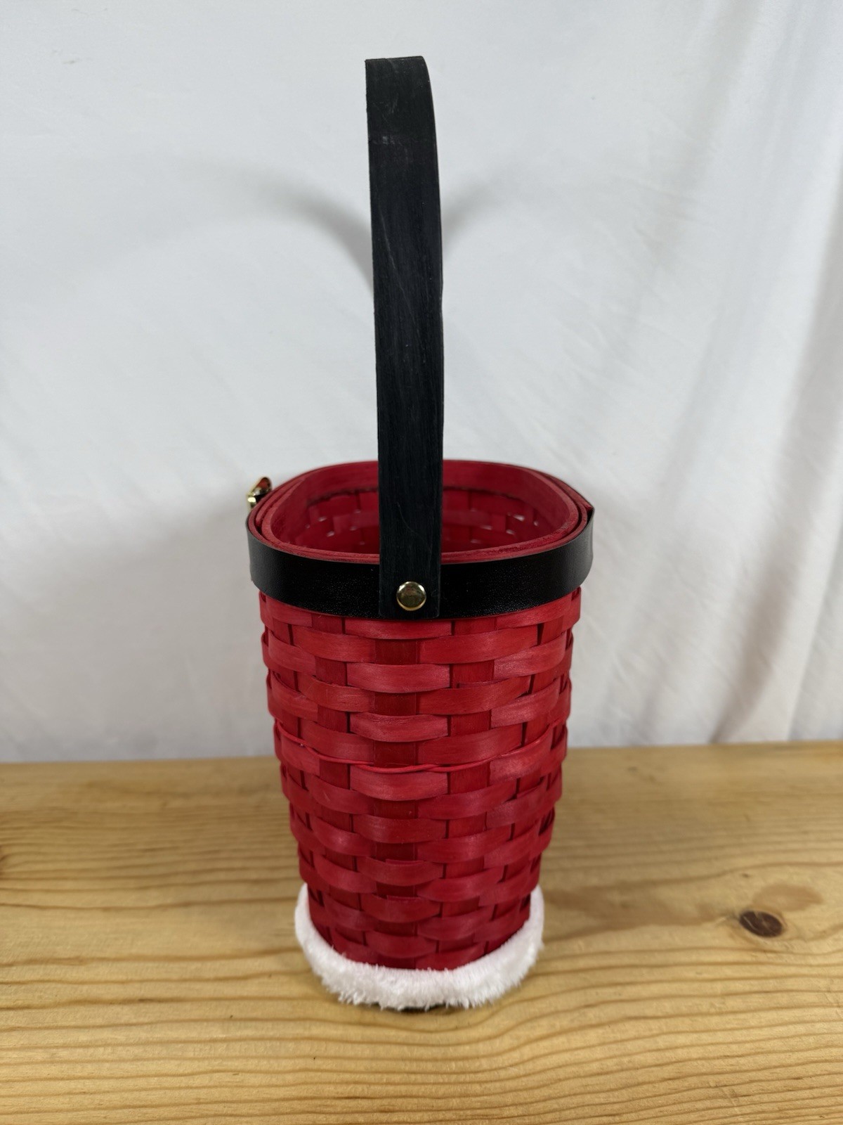 Vintage Santa Basket Wine Holder w/ Handle