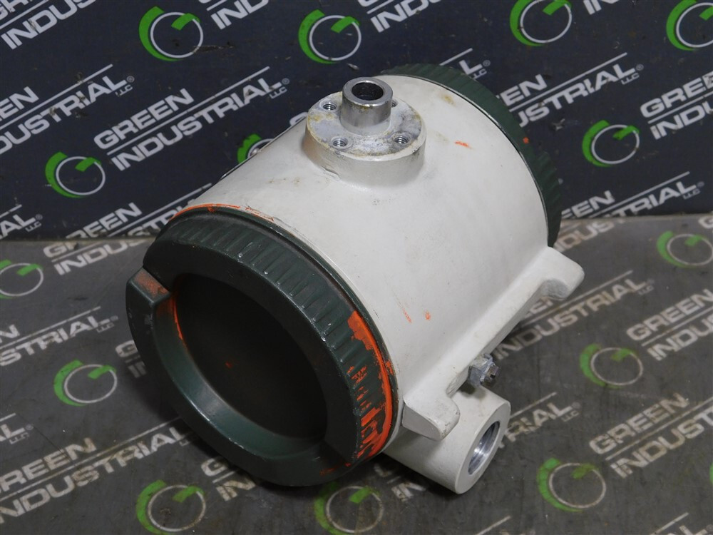 USED Johnson Yokogawa YF102-AAUA1A-S3S3*E/FMF Vortex Flowmeter 24VDC 1440 PSIG