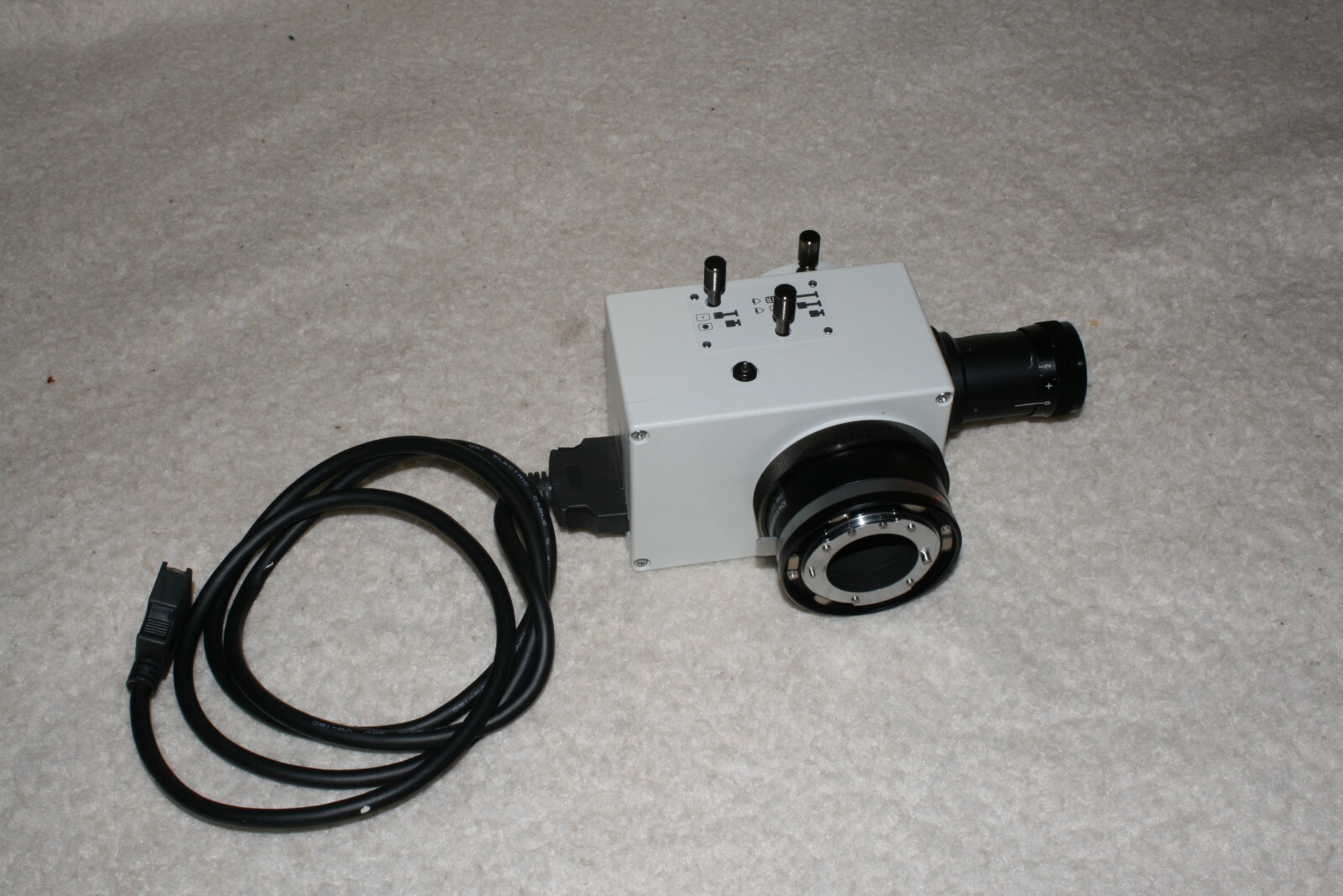 OLYMPUS MICROSCOPE CAMERA ATTACHMENT PM-PB20 W. Olympus Eyepiece ,Adapter, Cable