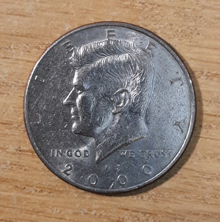 2000-P JOHN F KENNEDY HALF DOLLAR FIFTY CENTS PHILADELPHIA AMERICA USA MM2