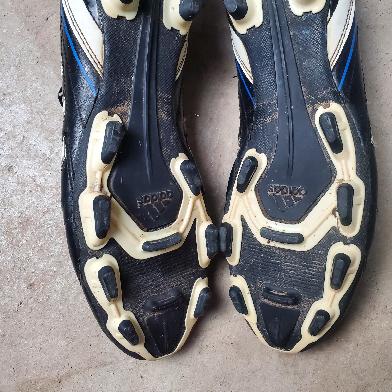 Adidas Davicto IV FG TRX Cleats Men's 12 Black Leather Soccer Athletic V22575