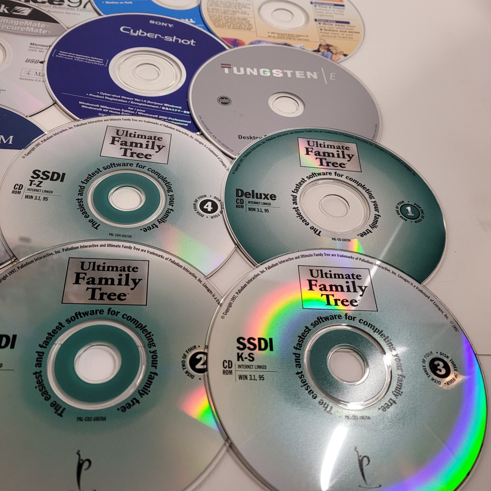 PC Software and Installation Media Lot Microsoft Windows, Family Tree 37 Discs