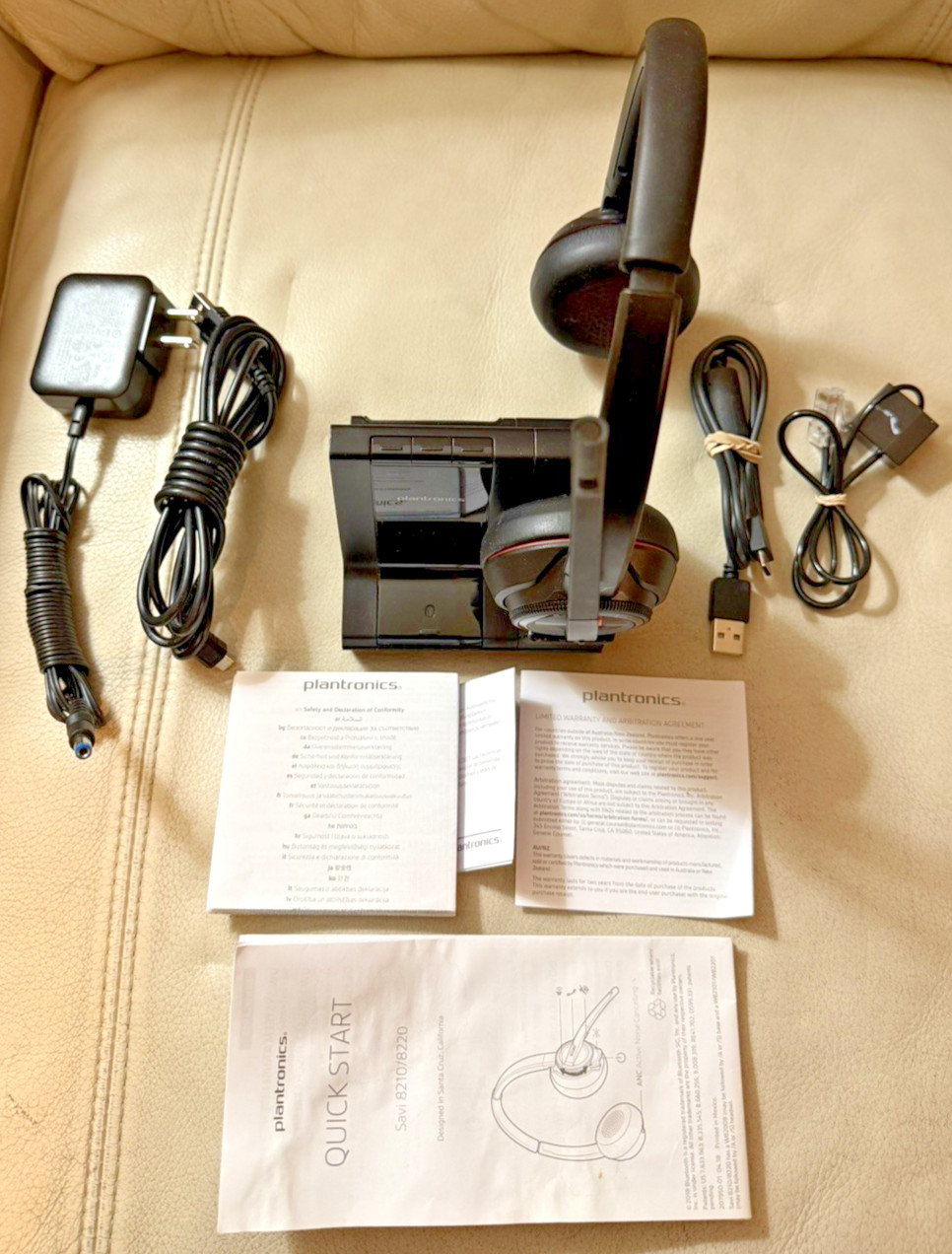 Plantronics 8200 Series SAVI W8220 Wireless Stereo DECT Headset