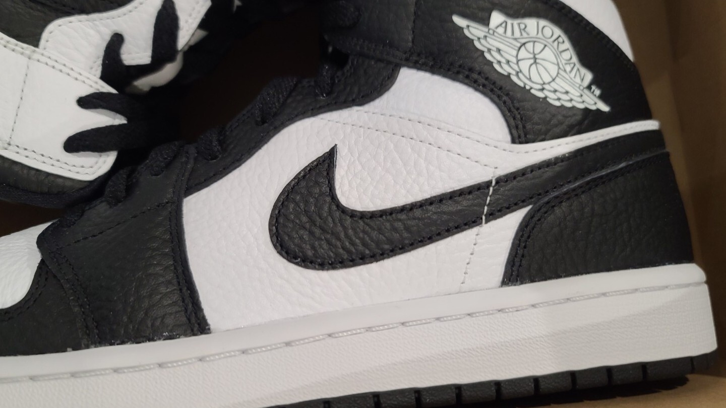 NEW Women's Size 12 Nike Air Jordan 1 Mid SE Black White Panda DR0501-101 Split