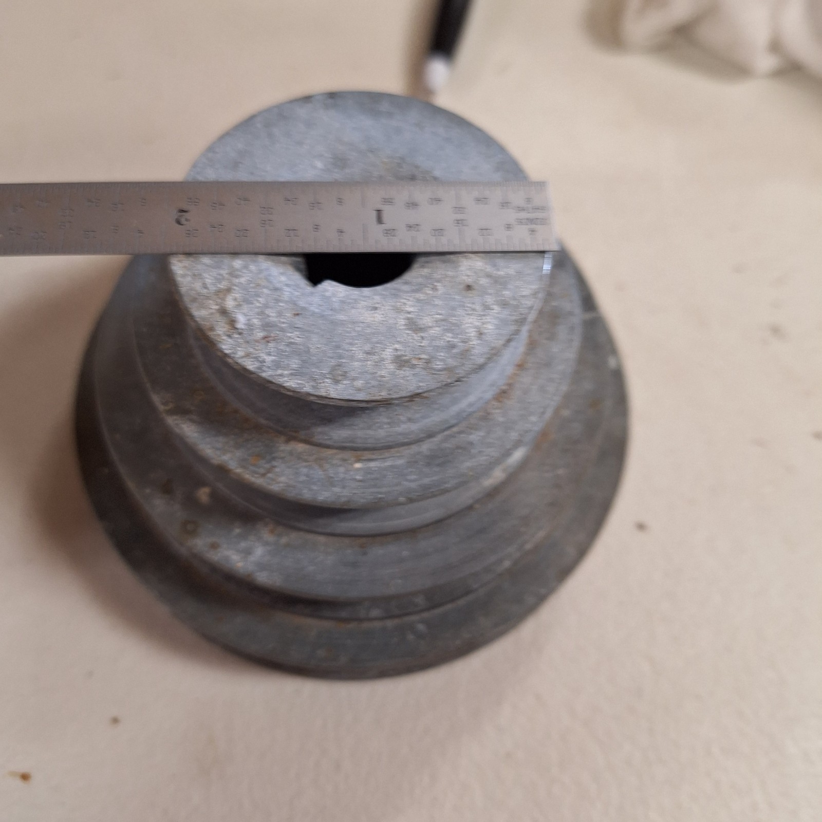 Congress -Browning or unlabeled 4 Belt Pulley - Silver