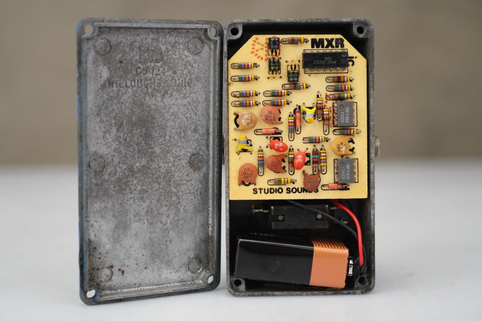 MXR Blue Box Bud Script Logo Pedal #59346
