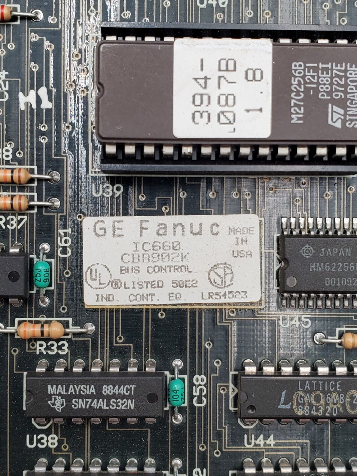 GE Fanuc IC660CBB902K Bus Controller Circuit Board