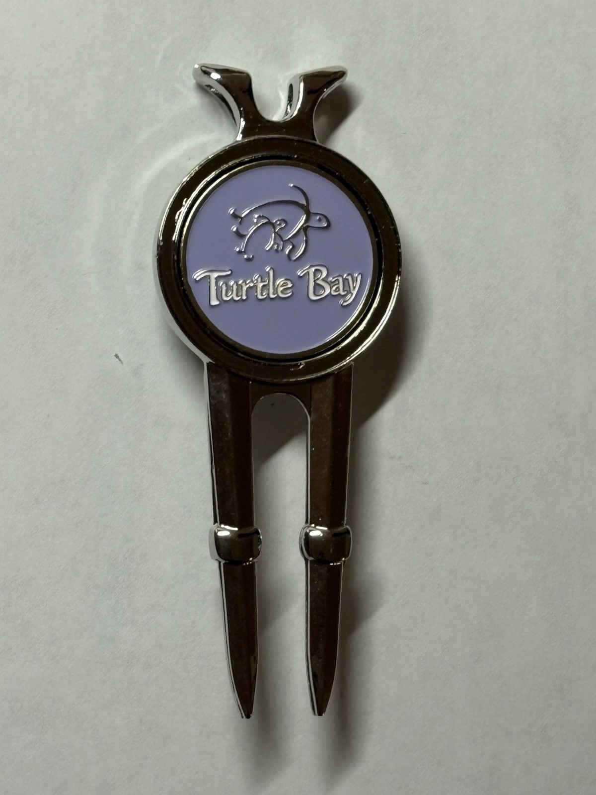 Turtle Bay Golf Resort Divot Tool & 1" Coin Style Magnet Golf Marker - Oahu, HI