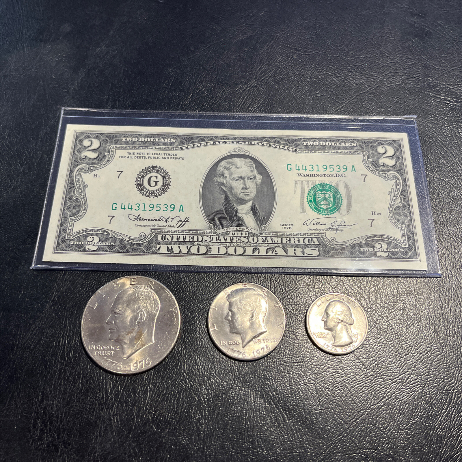 1976 Bicentennial Set Uncirculated • Two Dollar Bill Eisenhower Half & Quarter