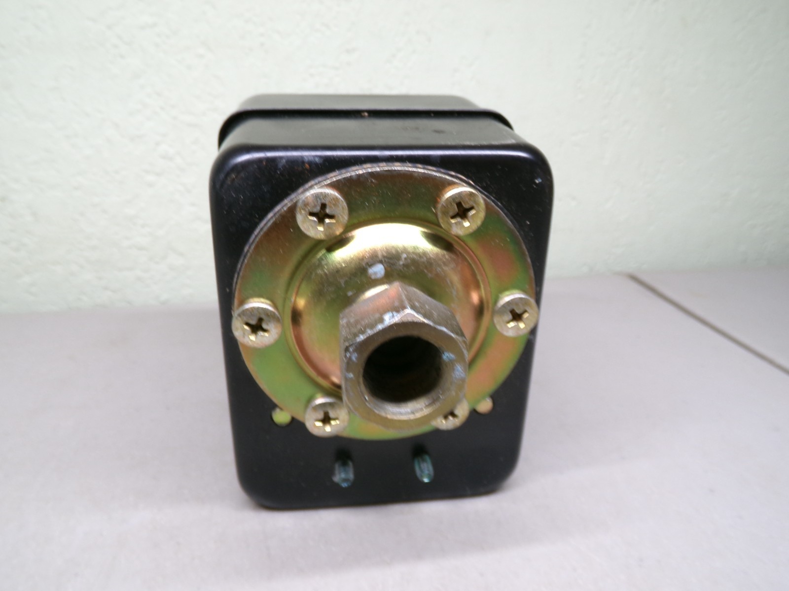 FURNAS 69HA2 PRESSURE SWITCH