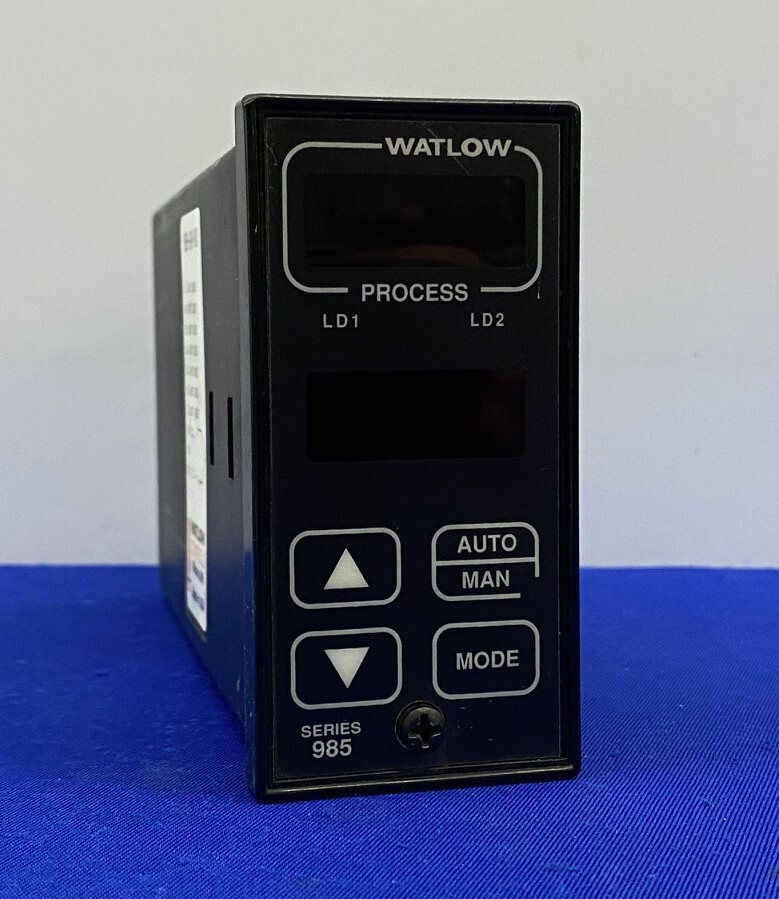 WATLOW CONTROLS SERIES 985/985A-1BA0-0000 TEMPERATURE CONTROLLER - PARTS/REPAIR