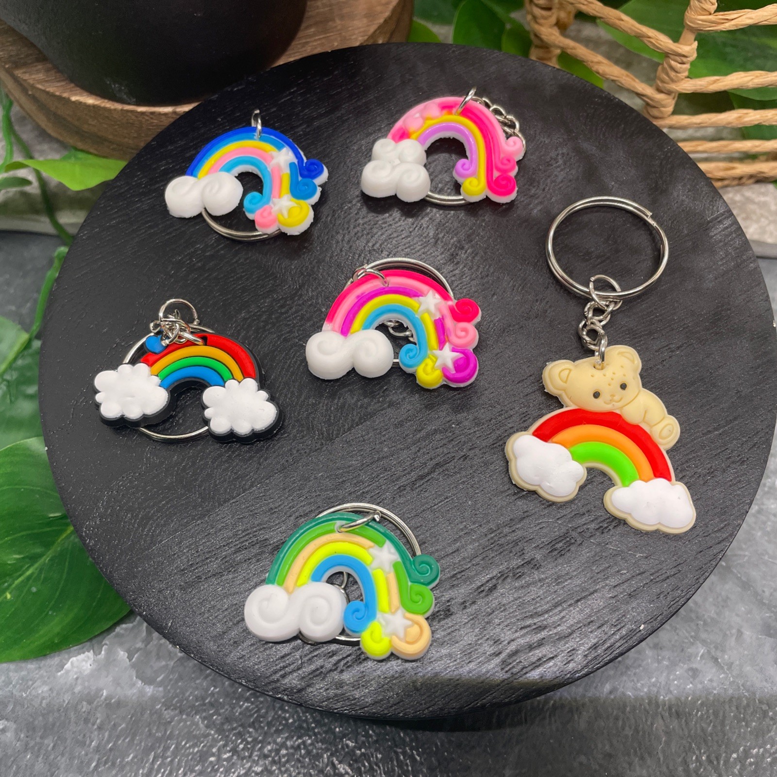 6 PC Rainbow Tumbler Charm Novelty Party Favor PCV 2.5” Keychain Set New B635