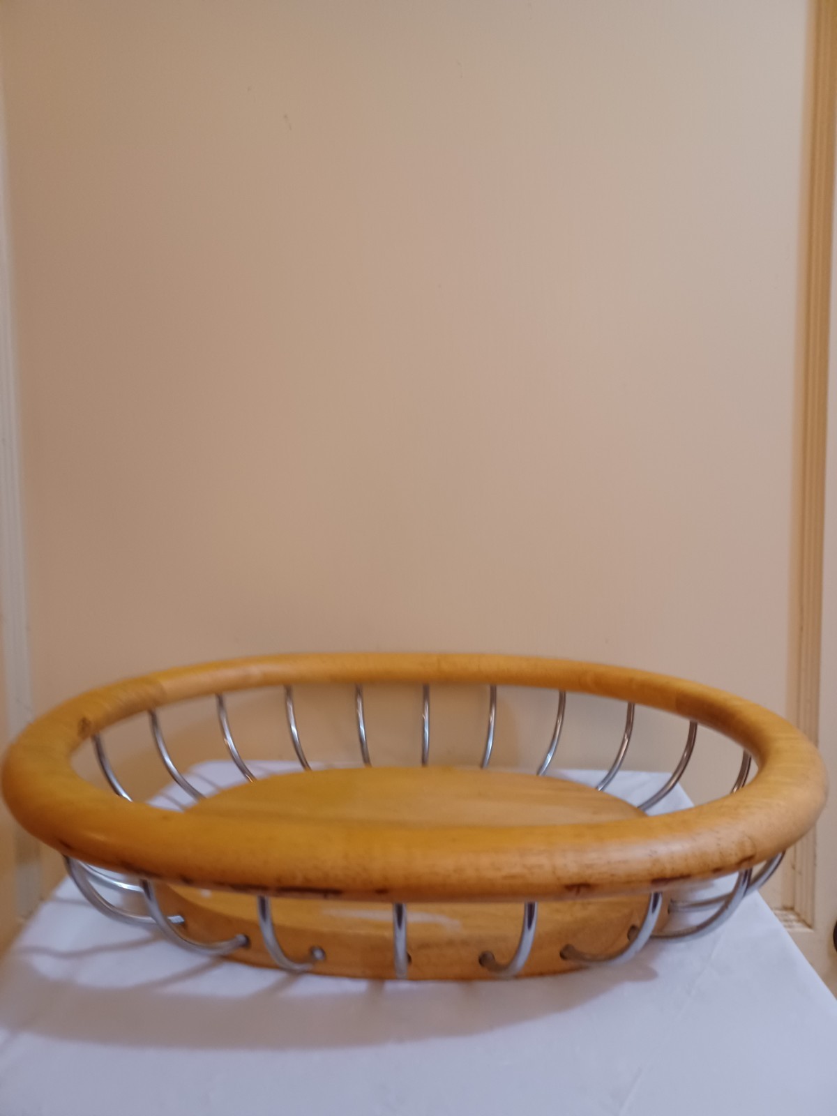 Large Solid Wood & Metal Basket Bread or Fruit Light Oak Rim & Base Oval 16.5"