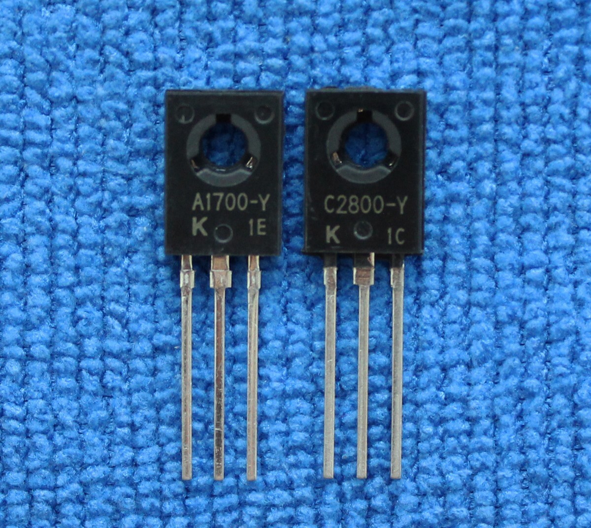 10pairs KTA1700-Y KTC2800-Y (A1700 C2800) Integrated Circuit IC TO126