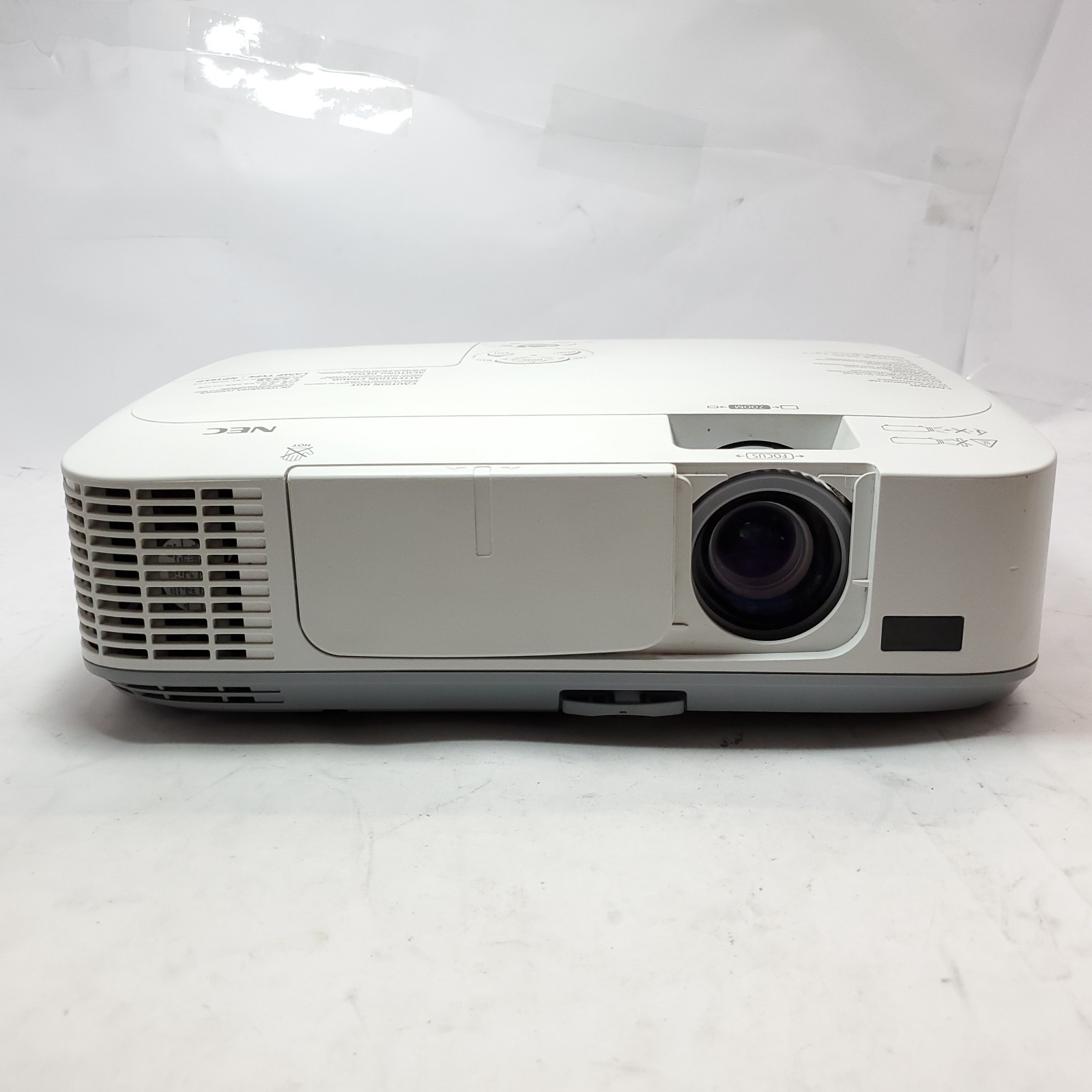 NEC NP-M311W WXGA Projector with NP16LP Lamp 29% Life 2862 Hours Pre-owned