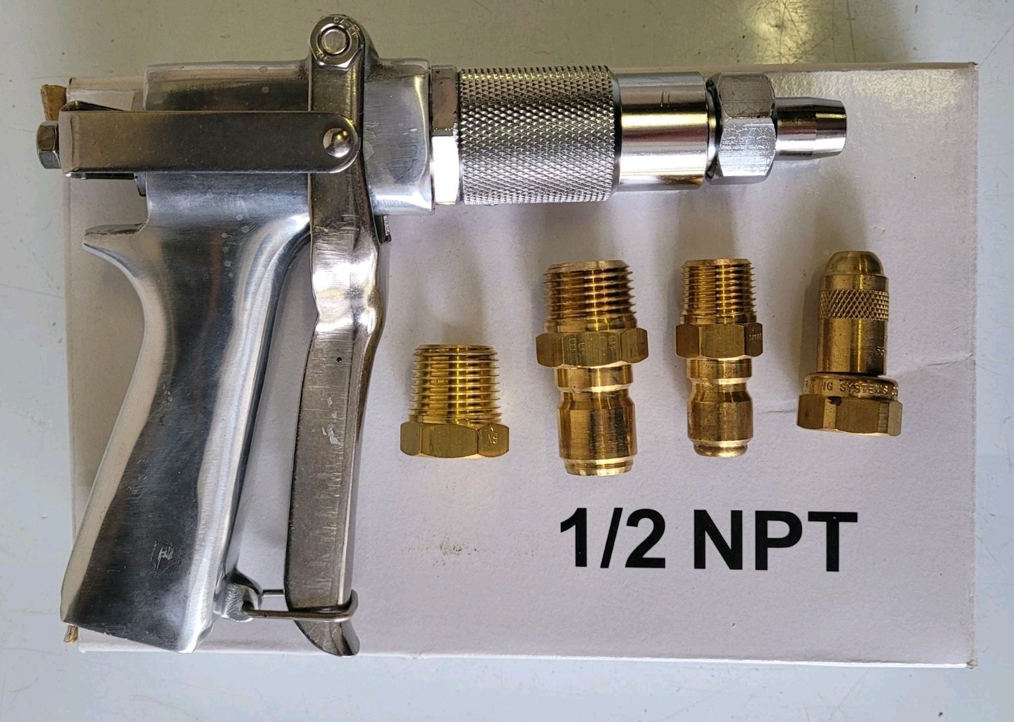 Agricultural Spray Gun 52984 Pesticide Gun Lawn Care w/ 3 Adapters & 2 Tips