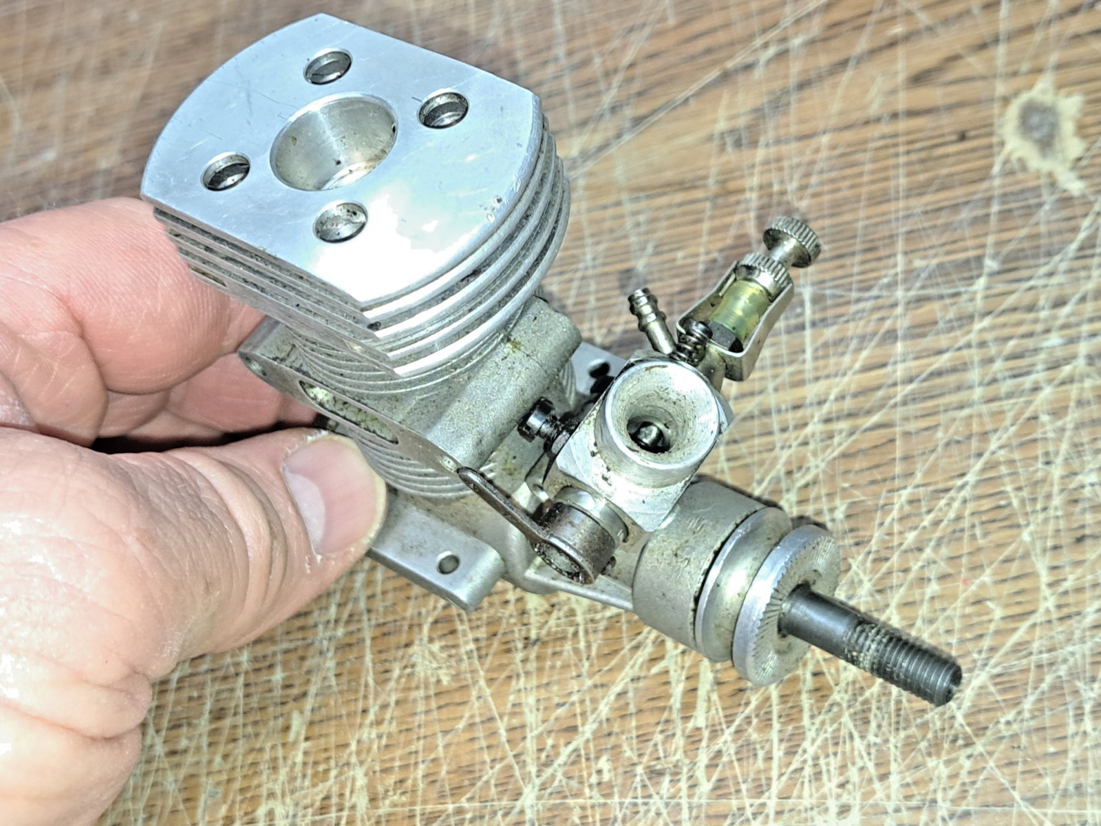 Webra 28 R/C  2 STROKE GLOW NITRO AIRPLANE ENGINE (see video)