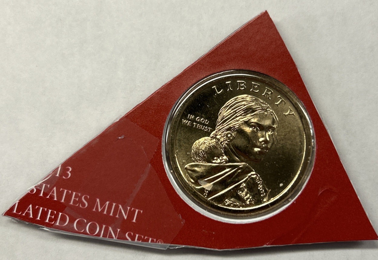 2013 D Sacagawea Native American Dollar from Mint Set in Mint Plastic Ships Free