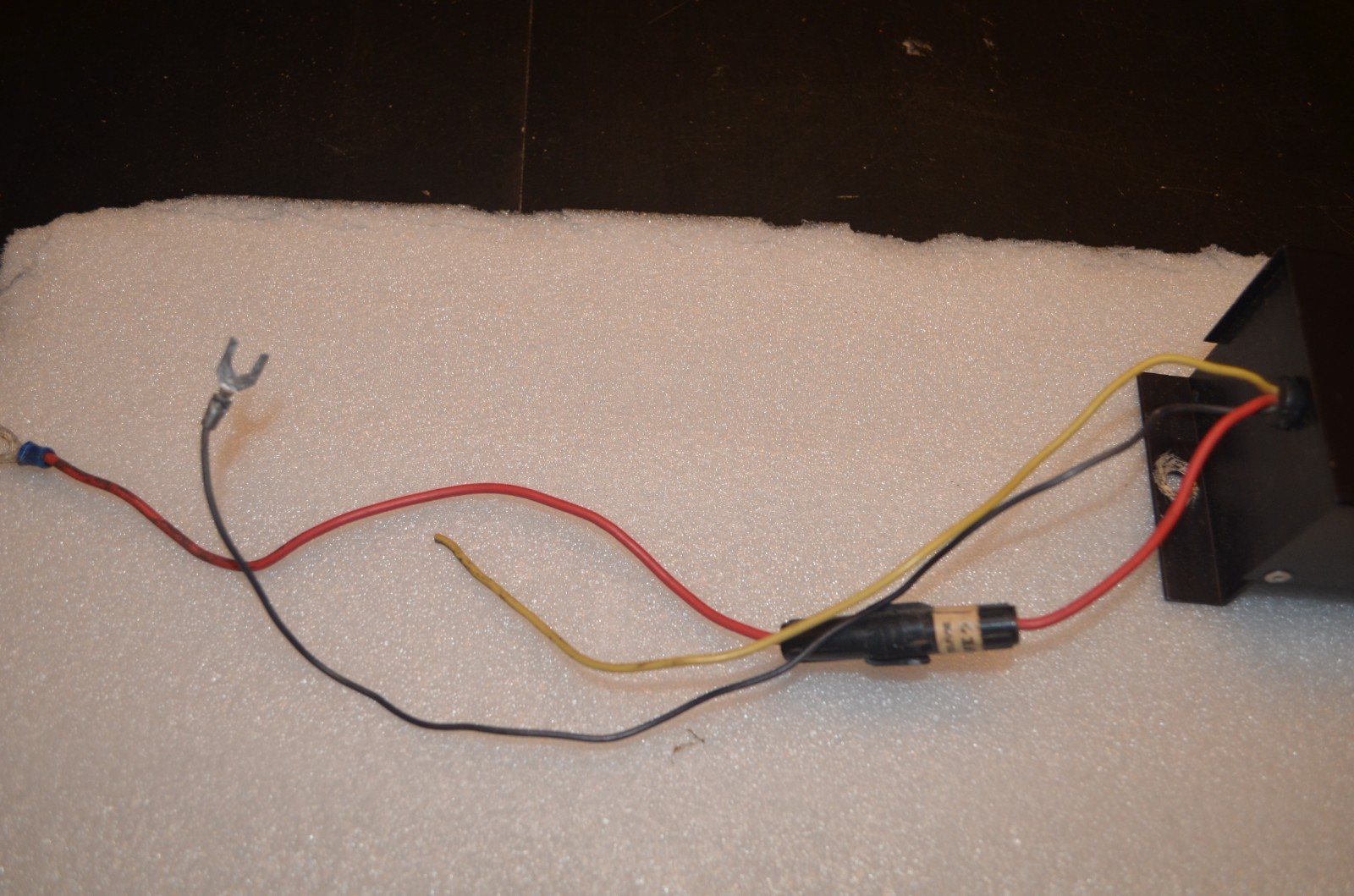 NPC Electronics Model 612 POWER INVERTER (b160)