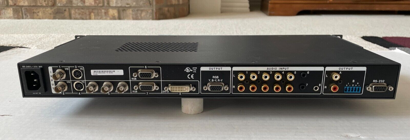 Extron IN1508 Scaling Presentation Switcher