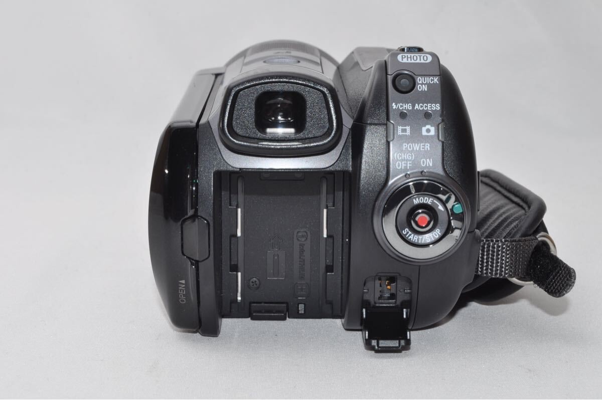 SONY Handycam HDR-SR12 Black Camcorder Video Camera Full HD 12x Zoom Japanese