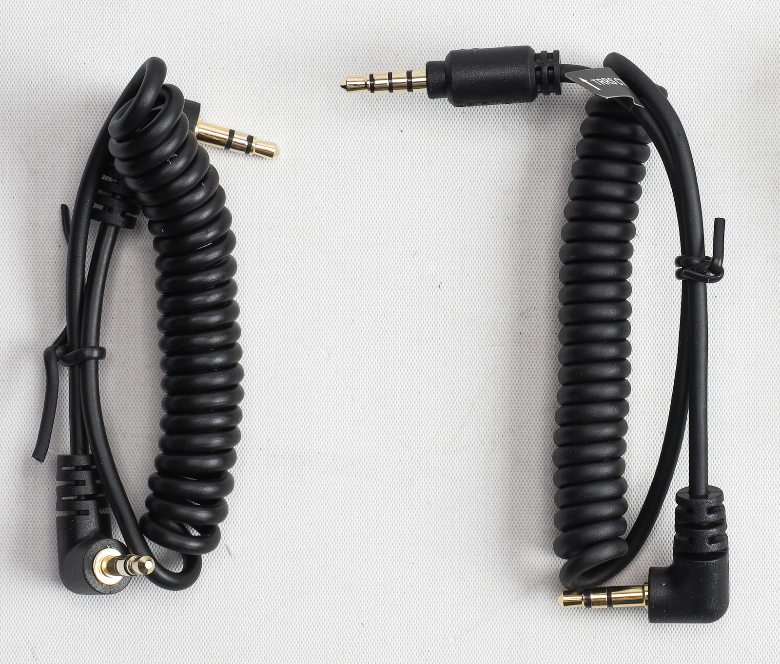 Saramonic Blink 500 B2 2-Person (2-Transmitters) Omni Lav Microphone System