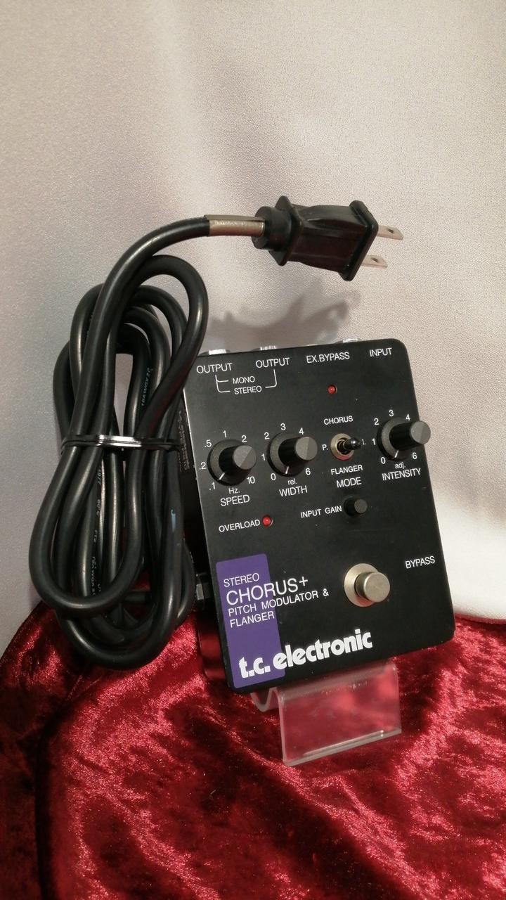 TC Electronic Stereo Chorus+ P210 Guitar Effects Pedal Used