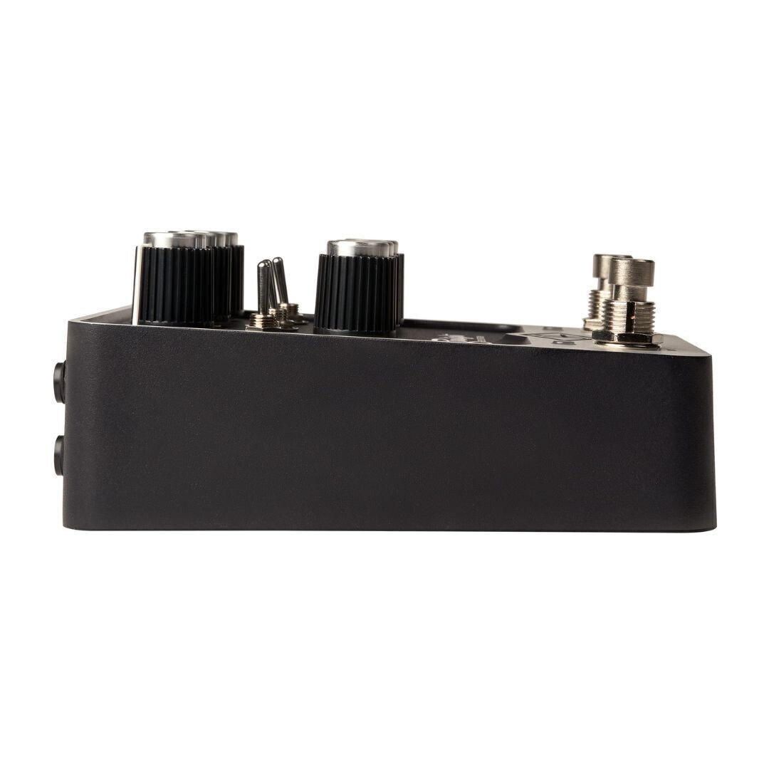 Universal Audio UAFX Starlight Echo Station Delay Modeling pedal with Bluetooth