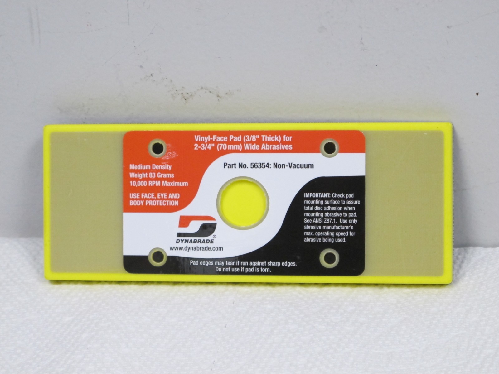 DYNABRADE 56354 DYNABUG II (2) NON VACUUM VINYL FACED SANDING PAD,NOS