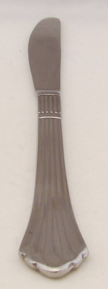 Estia Stainless Steel DORIAN Lot of 4 Dinner Knives