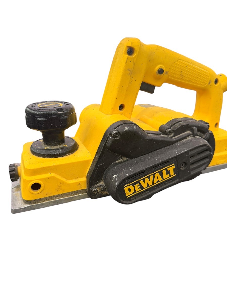 Dewalt D26676 Planer! (AZP031750)