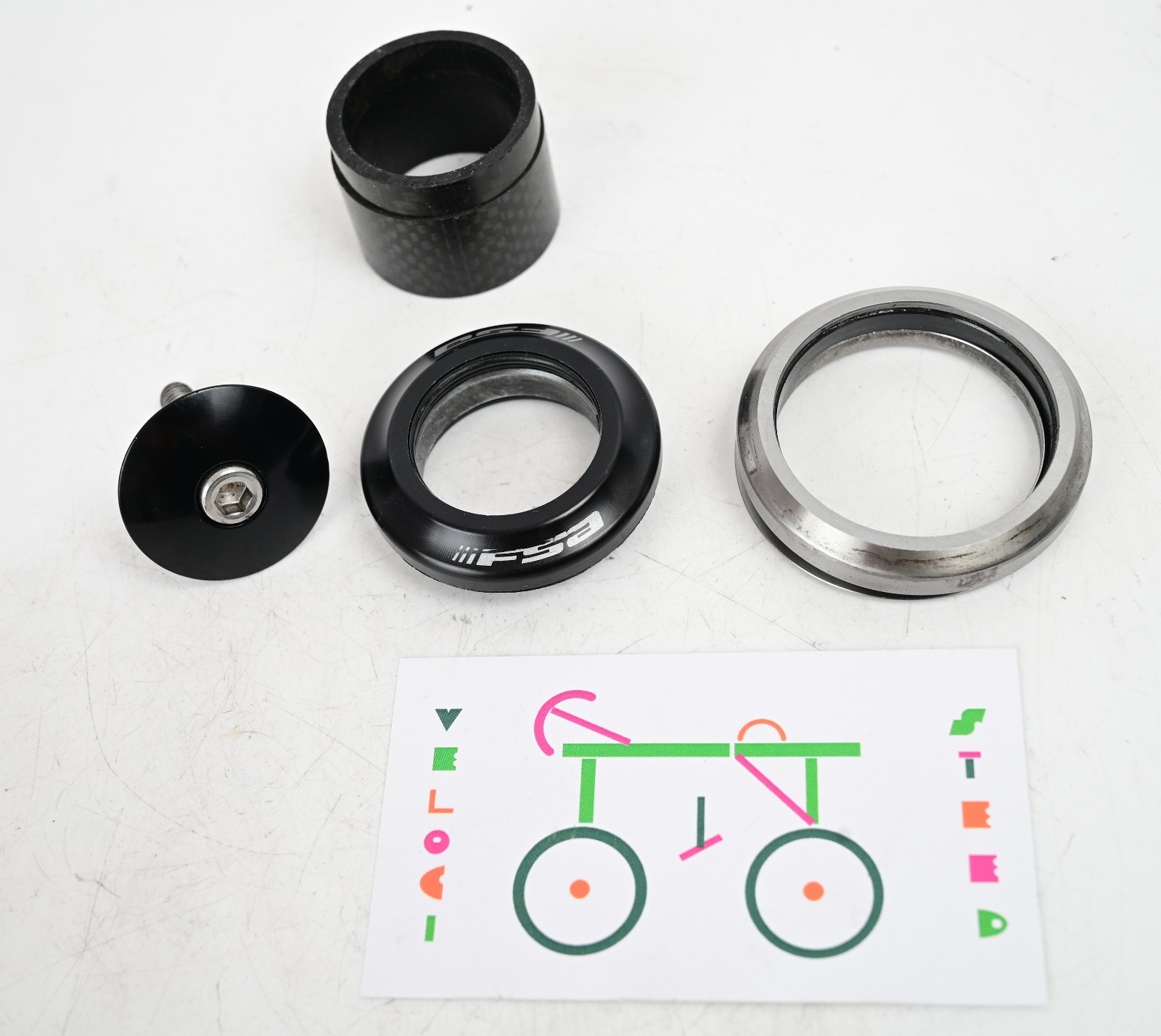 FSA Integrated/Internal Tapered MTB Bike Headset 1 1/8" - 1.5" w/Top Cap Black