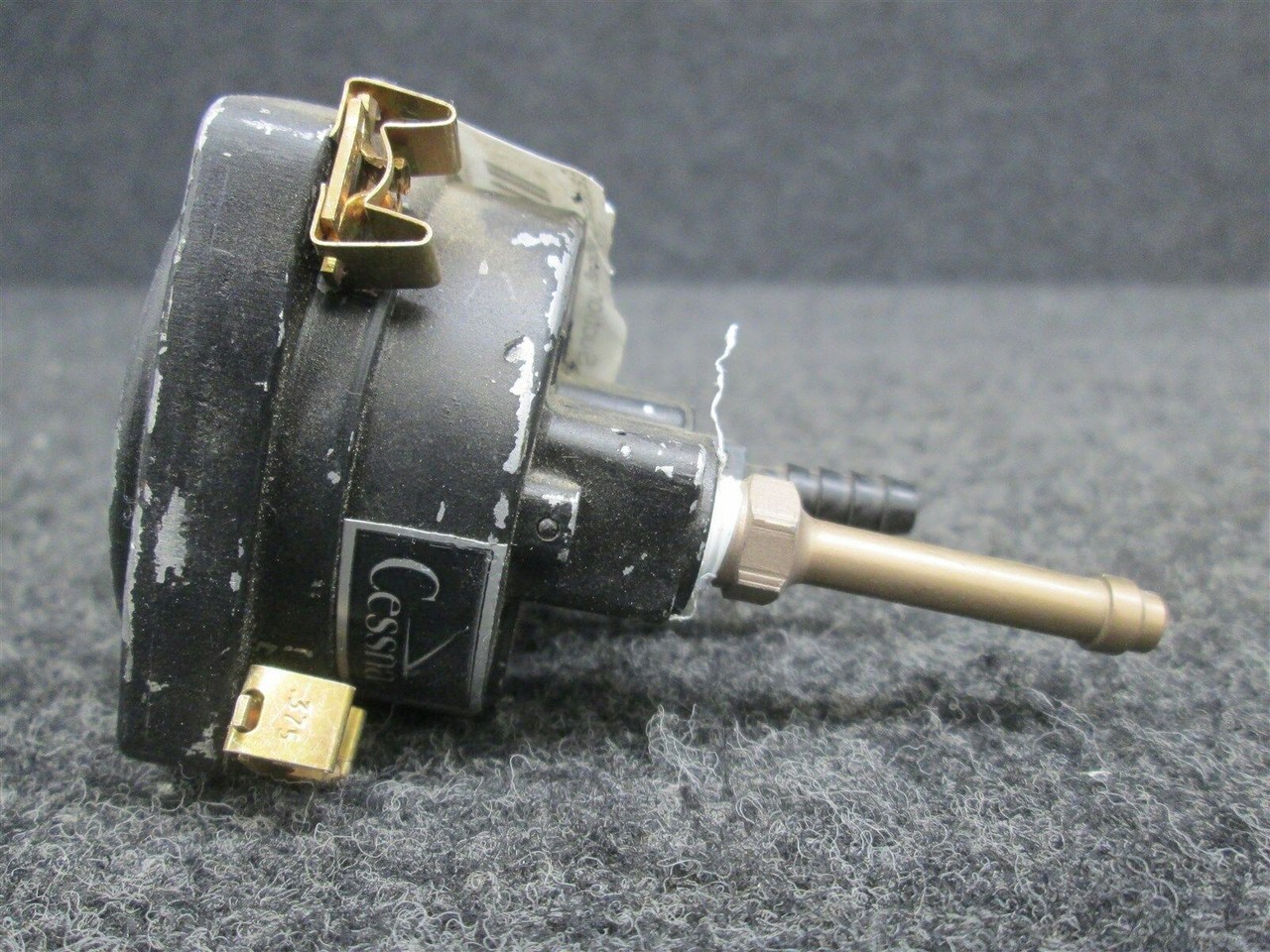 C668540-0101 UMA Suction Indicator