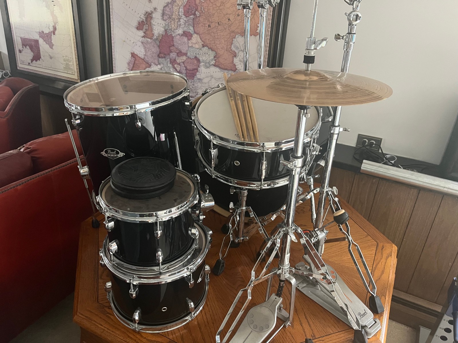 5-Piece Pearl Drum Kit Great Condition Paiste Roc N Soc Throne All Included