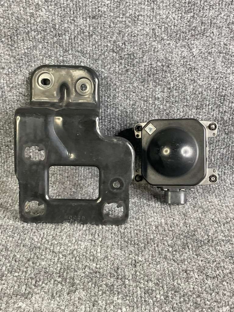 2011-2014 Dodge Charger OEM Adaptive Cruise Radar Sensor 68171868AB